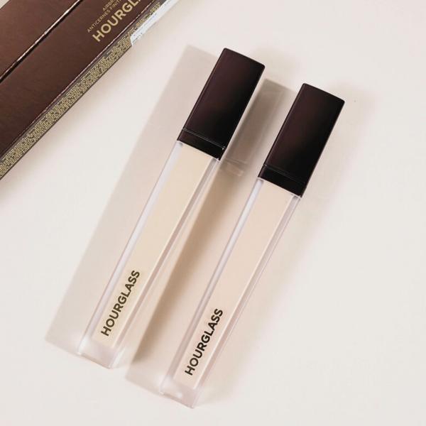Hourglass Vanish Airbrush Concealer