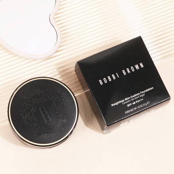 Bobbi Brown Weightless Skin Cushion Foundation SPF40 PA+++