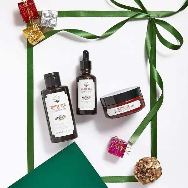 Naturista White Tea Facial Clay Mask 150g