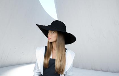 Exploring the World of Beauty Brands: Trends, Icons, and Tips